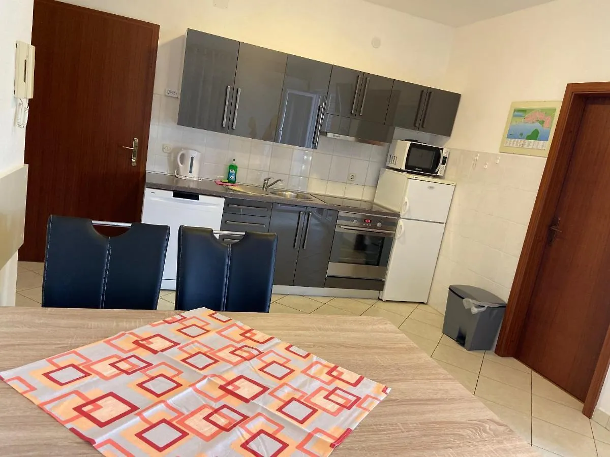 Morska Pahulja Apartment Punat